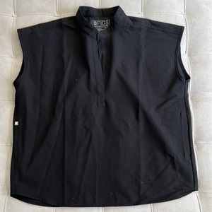 NEW, never been worn - FIGS SCRUB TOP (Rafaela Oversized Scrub Top)